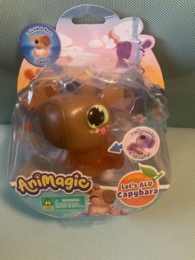 AniMagic Let's Glo Capybara Kids Stretchy Toy New Floats